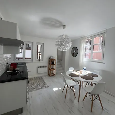 Apartment Escapade Atypique A 2 Pas De La Cathedrale Strasbourg